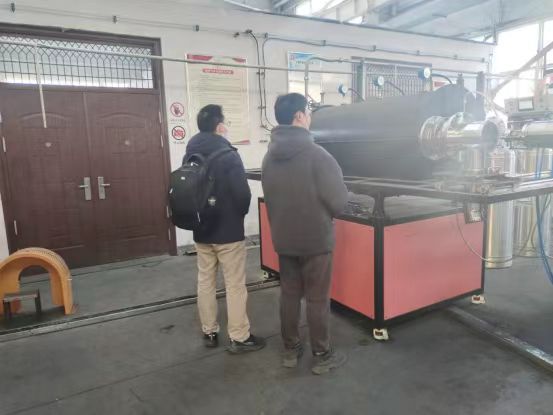 多家客戶參觀考察我公司研發(fā)定制的硅烷沉積爐！